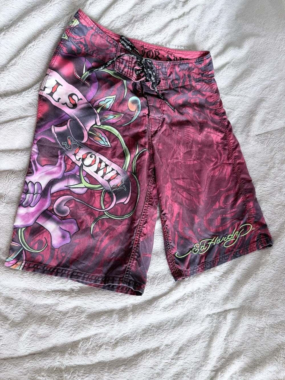Ed Hardy Love Kills Slowly Pray For Surf Boardshorts